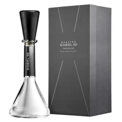 Maestro Dobel 50 Cristalino Volumen 70cl